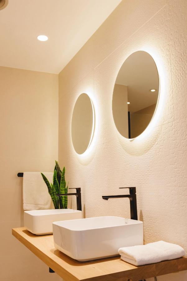 Bravissimo Cort Reial Duplex, Spacious With 3 Bedrooms Girona Dış mekan fotoğraf