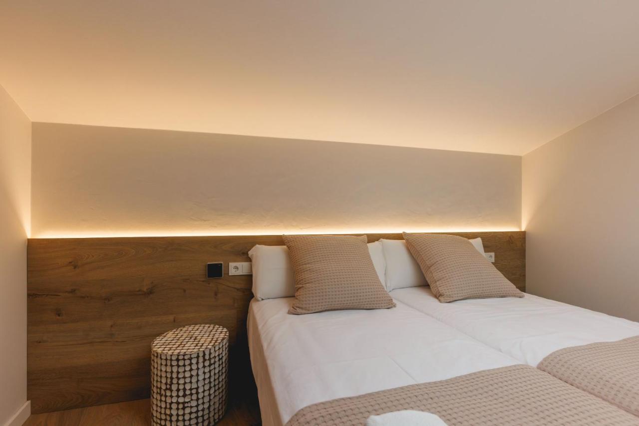 Bravissimo Cort Reial Duplex, Spacious With 3 Bedrooms Girona Dış mekan fotoğraf