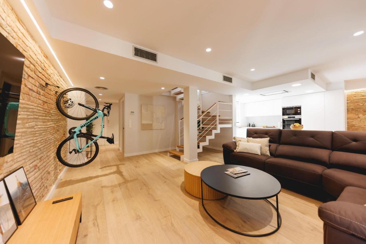 Bravissimo Cort Reial Duplex, Spacious With 3 Bedrooms Girona Dış mekan fotoğraf