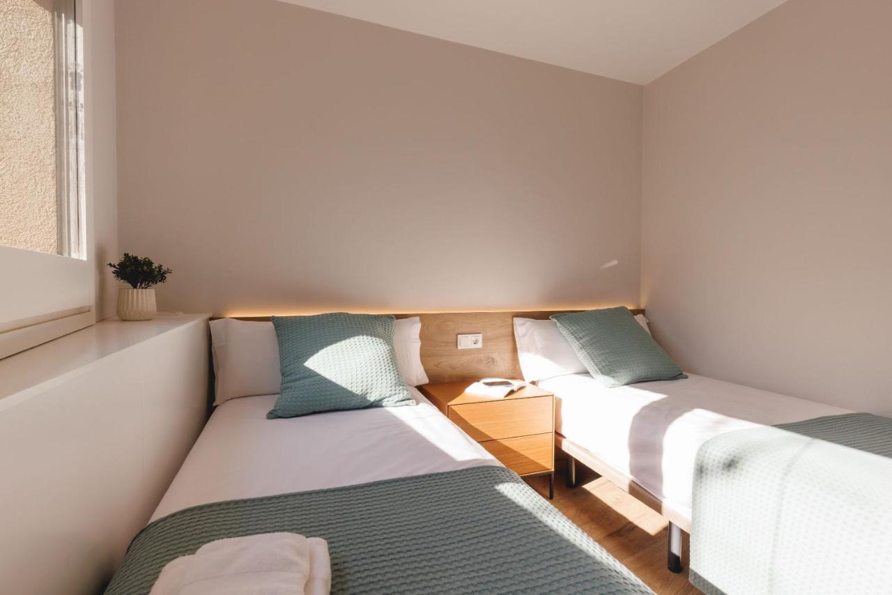 Bravissimo Cort Reial Duplex, Spacious With 3 Bedrooms Girona Dış mekan fotoğraf