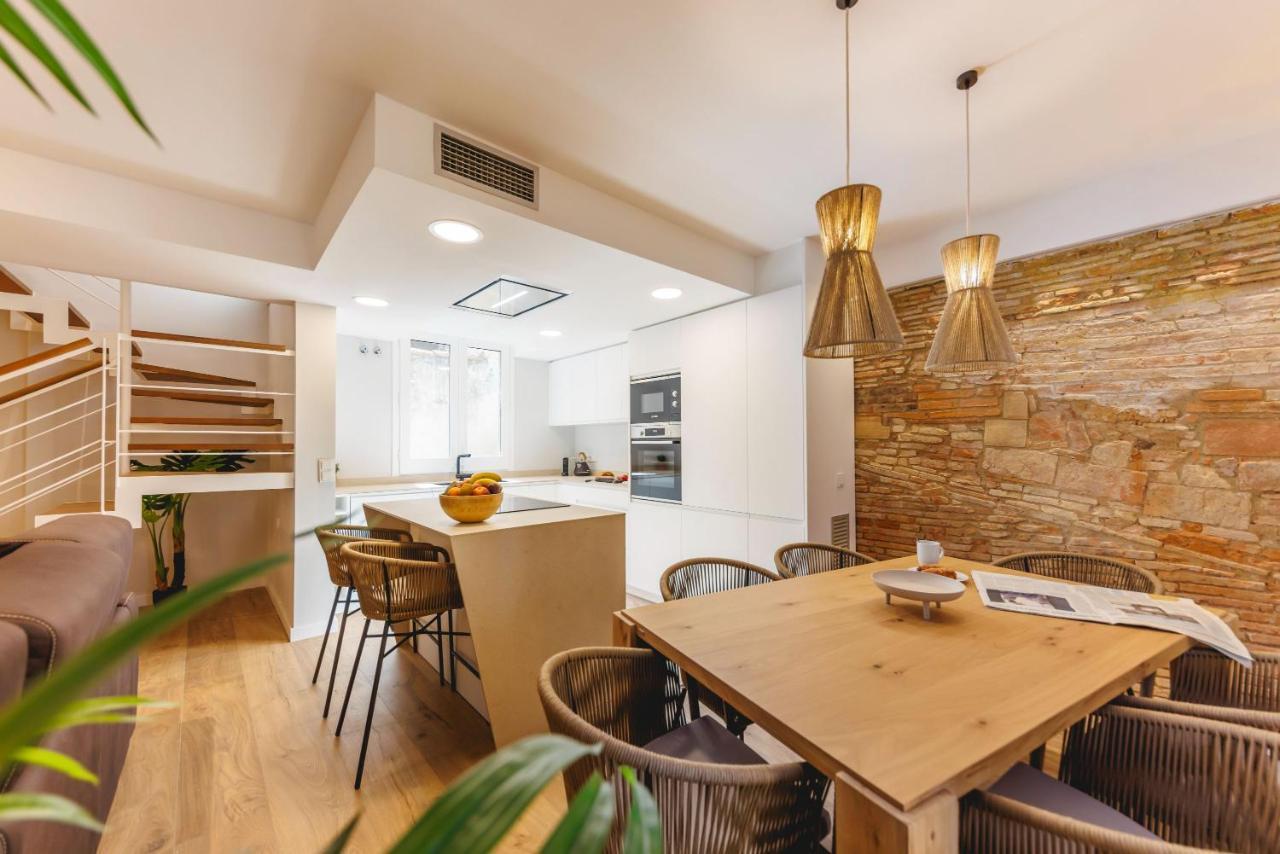 Bravissimo Cort Reial Duplex, Spacious With 3 Bedrooms Girona Dış mekan fotoğraf