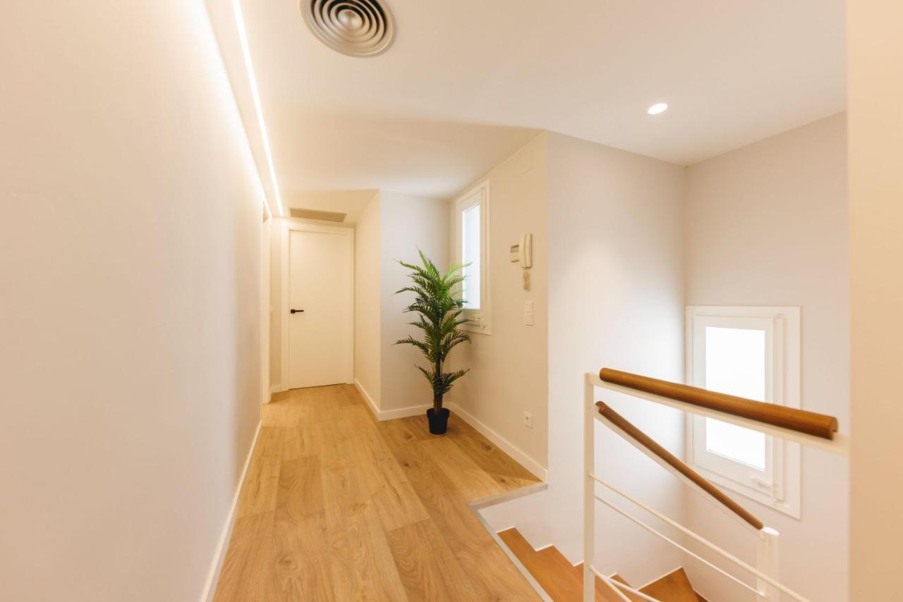 Bravissimo Cort Reial Duplex, Spacious With 3 Bedrooms Girona Dış mekan fotoğraf