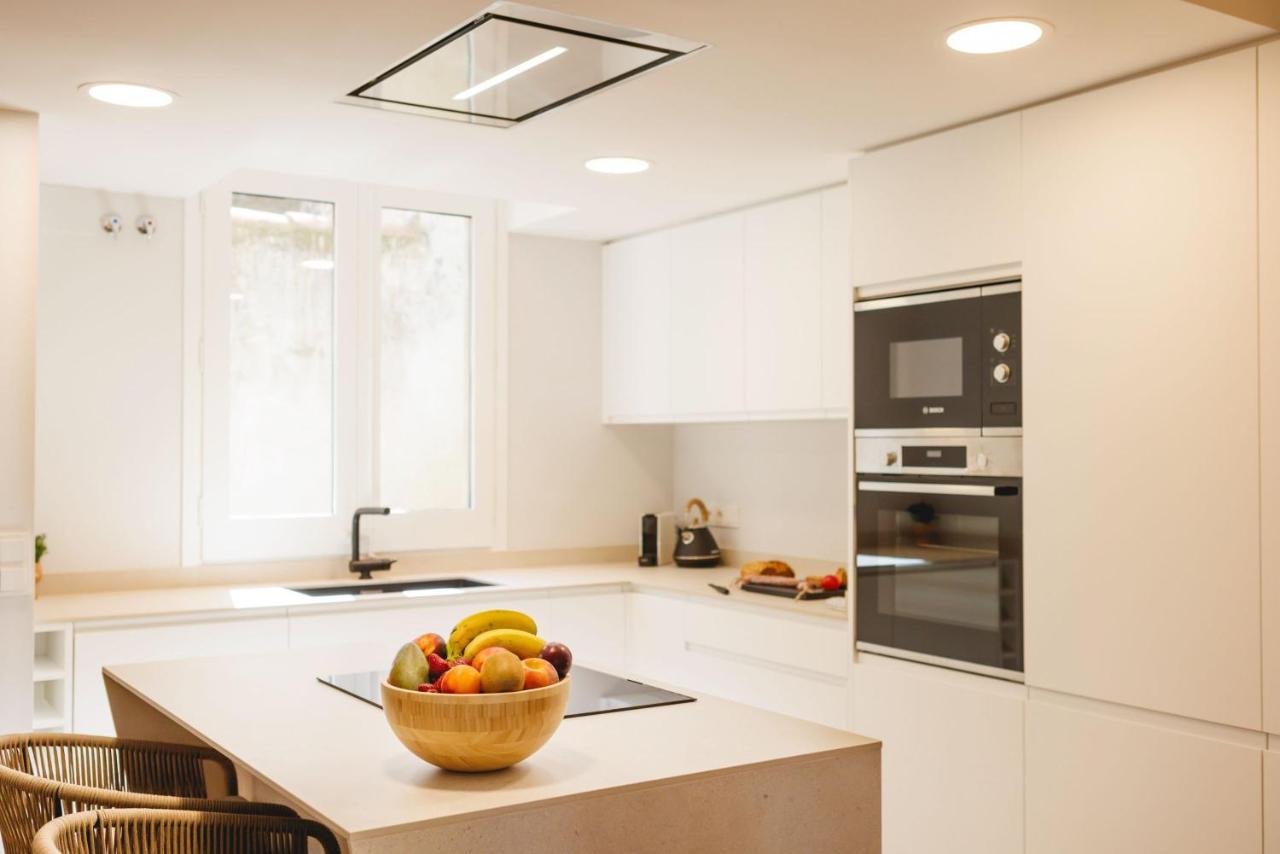 Bravissimo Cort Reial Duplex, Spacious With 3 Bedrooms Girona Dış mekan fotoğraf