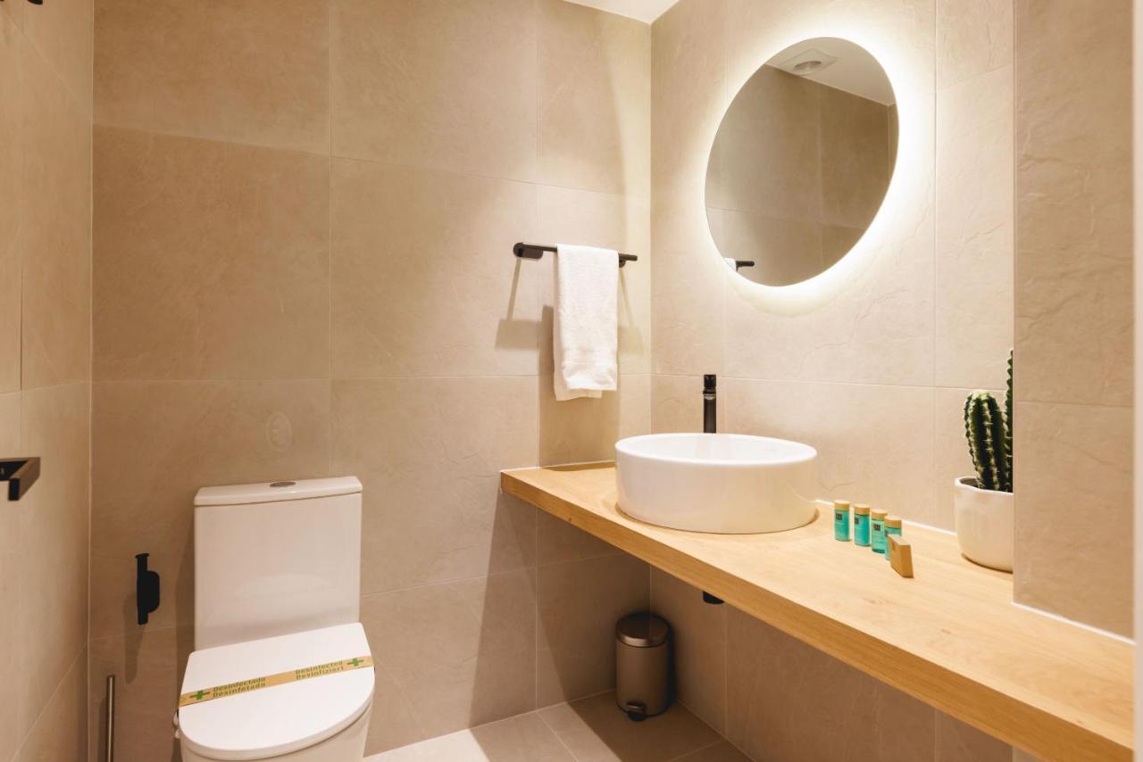 Bravissimo Cort Reial Duplex, Spacious With 3 Bedrooms Girona Dış mekan fotoğraf